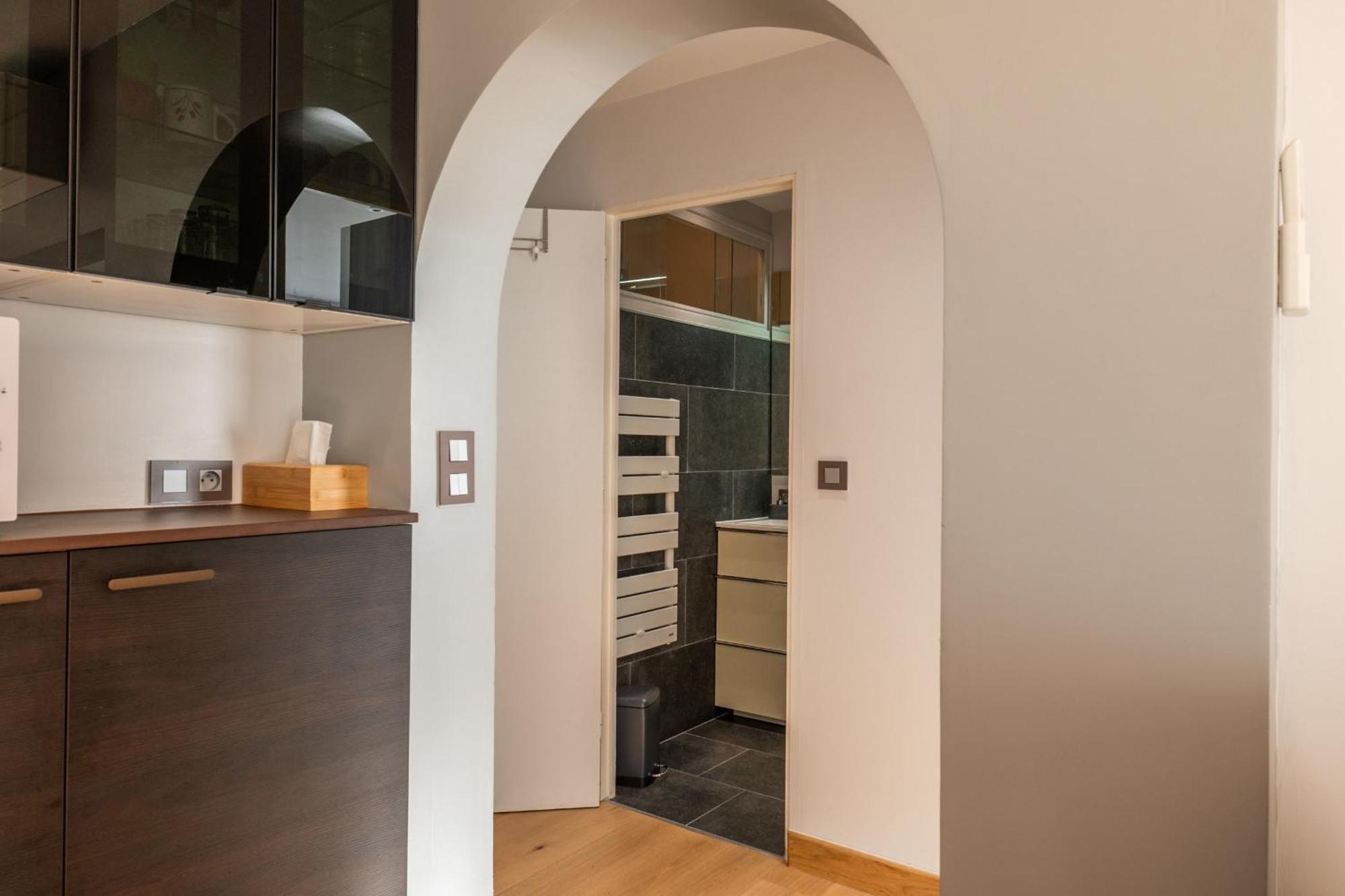 Apartment Bright 2bedroom 15min Walk To The Palais *