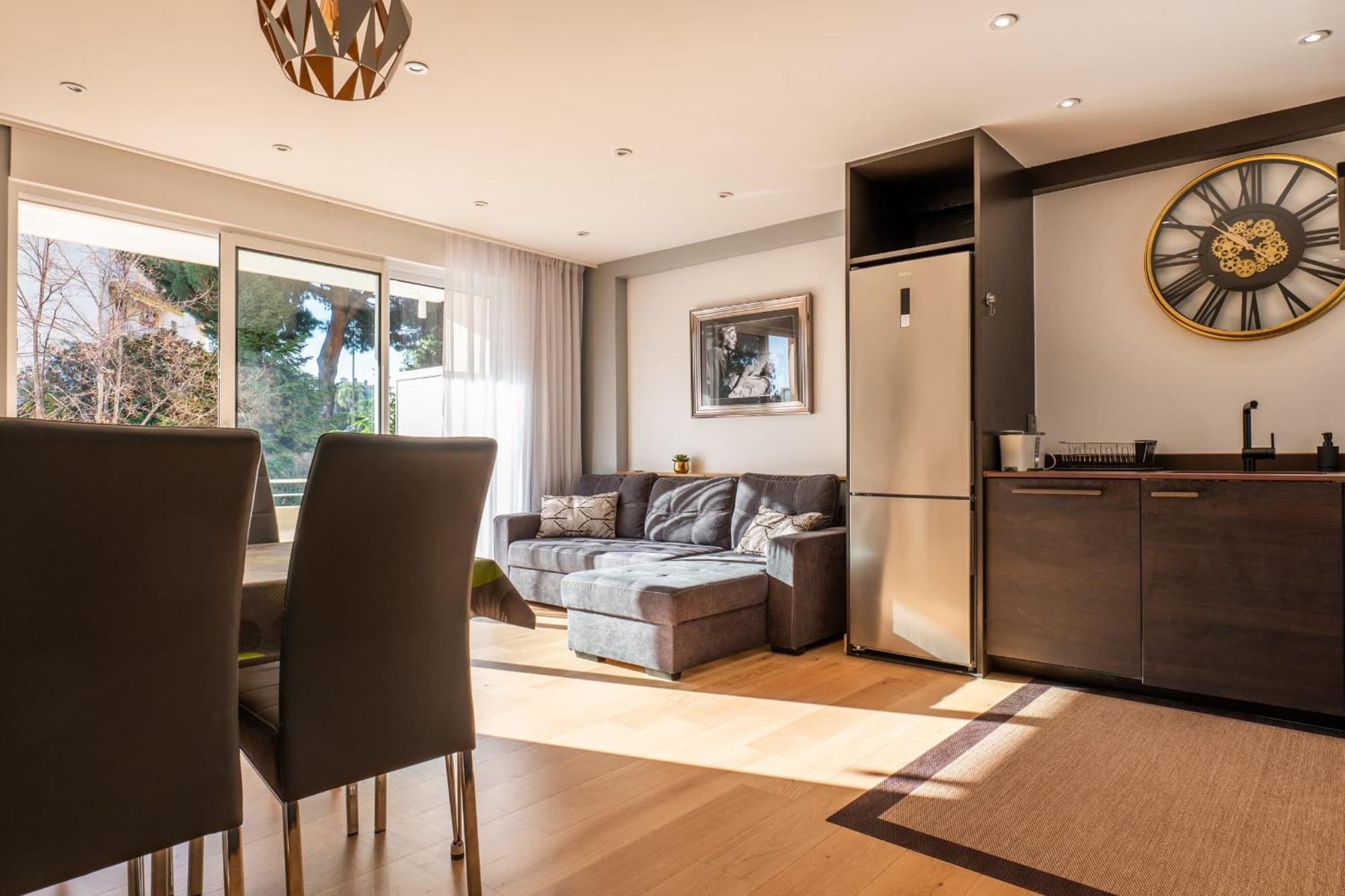 Appartement Bright 2bedroom 15min Walk To The Palais *